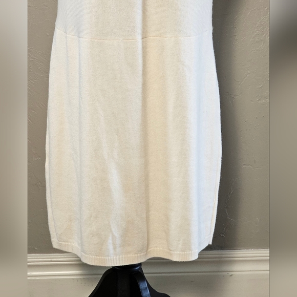 [EXPRESS] Cream Tunic/Dress 《L》Ultra Soft ☆ Scoop Neck ☆ Puff Sleeve ☆ … - Picture 8 of 16